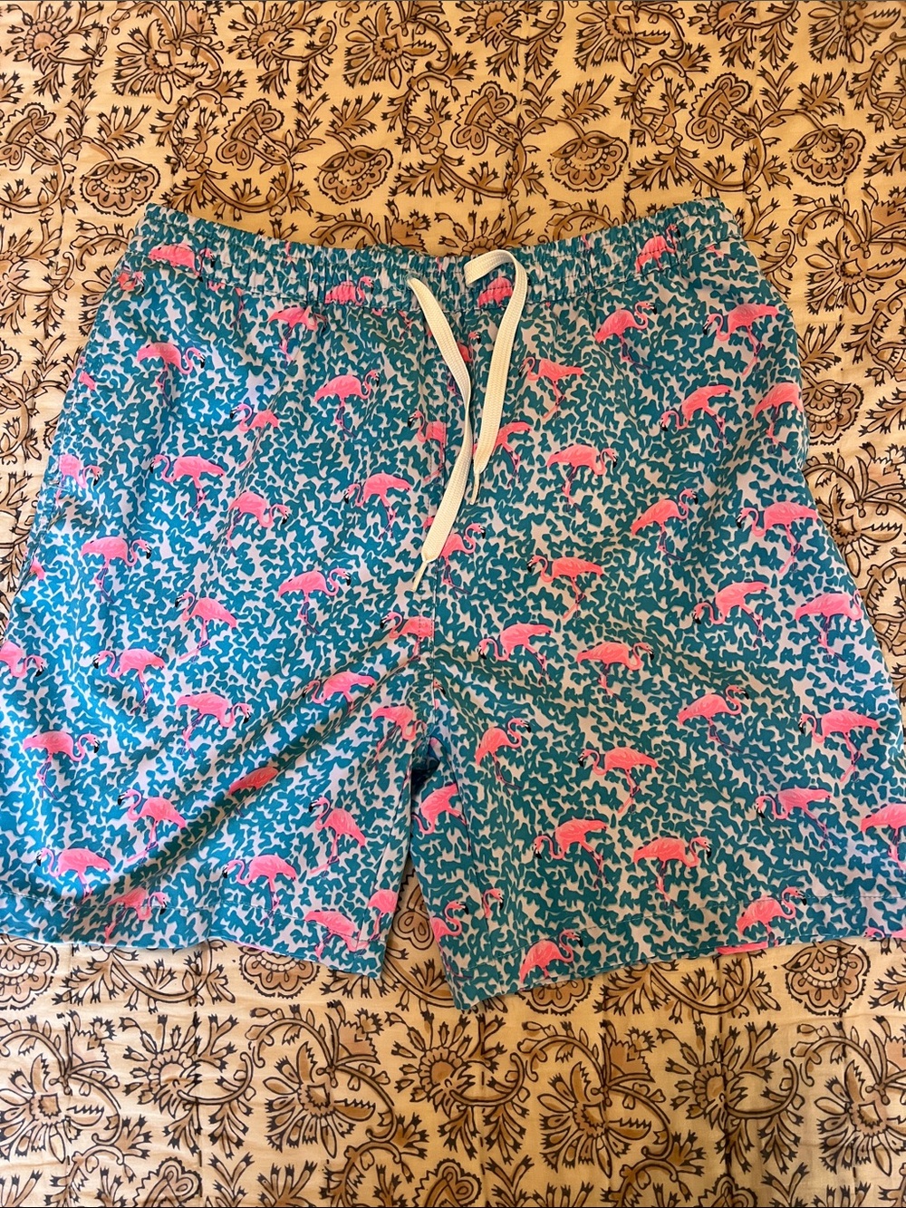 Chubbies Youth XL Swim Trunks with Pink Flamingo Print